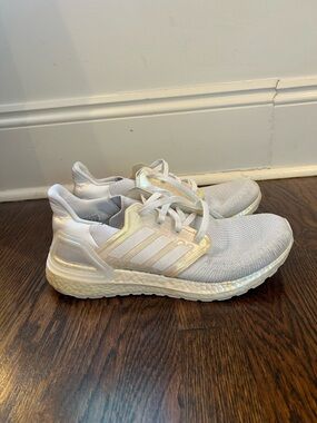 adidas White Iridescent Accent Running Sneakers